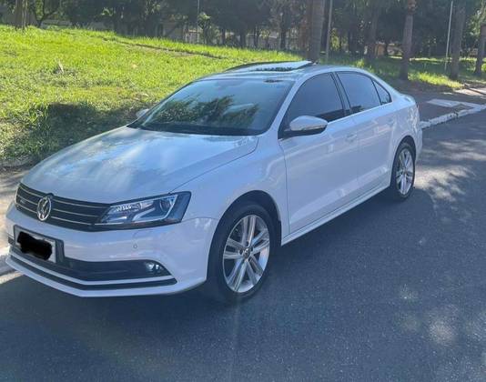 VOLKSWAGEN JETTA 2.0 TSI HIGHLINE 211CV GASOLINA 4P TIPTRONIC VOLKSWAGEN JETTA 2.0 TSI HIGHLINE 211CV GASOLINA 4P TIPTRONIC